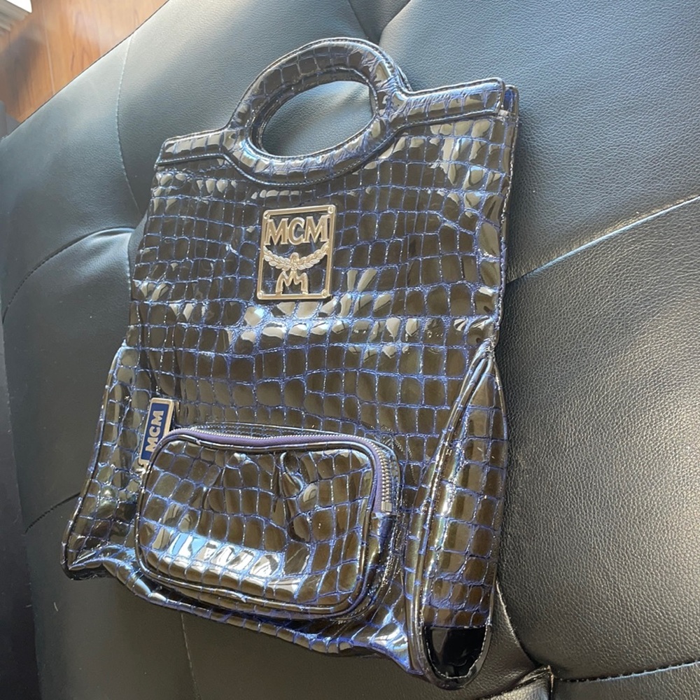 MCM Blue Crocodile Embossed Patent Leather Bag - Picture 4 of 10